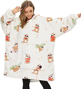 Why Are THREE POODLE Wearable Blankets So Popular Among the Young?